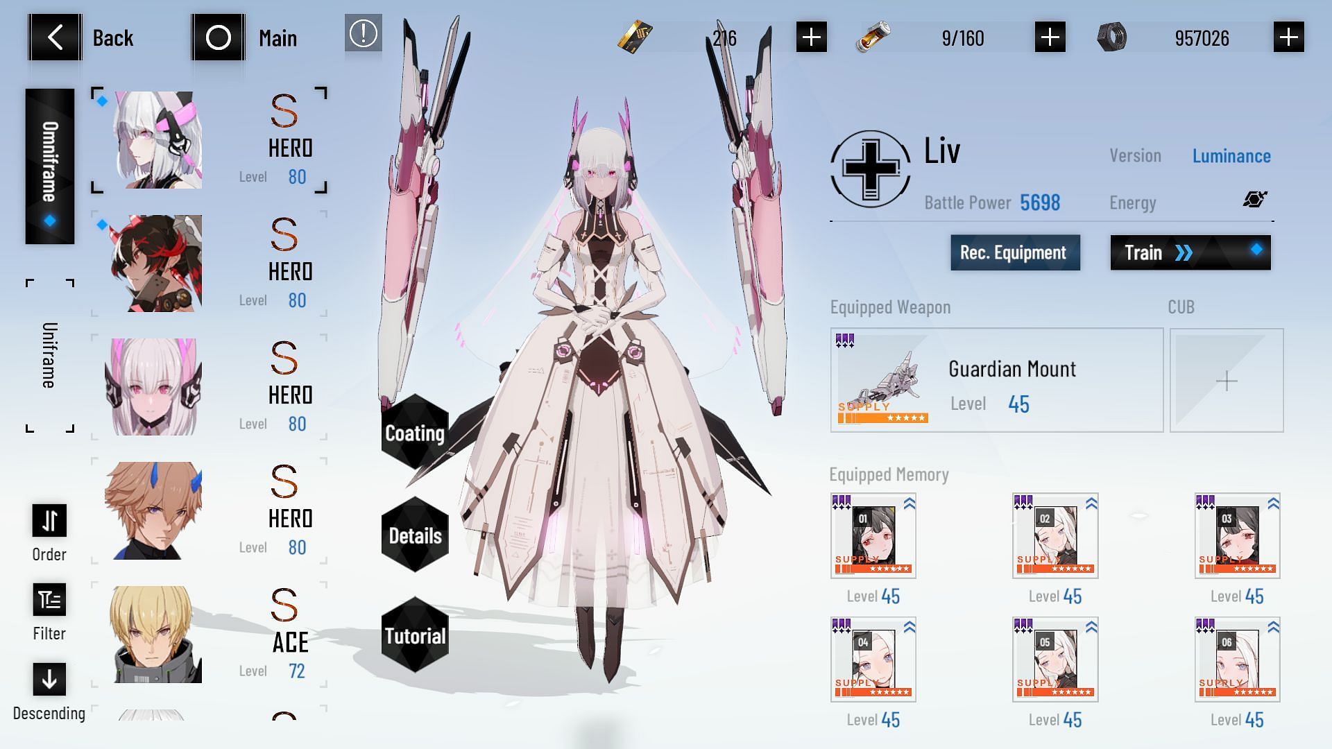 Gray Raven's own medic Liv has some meta-defining frames (Image via Kuro)